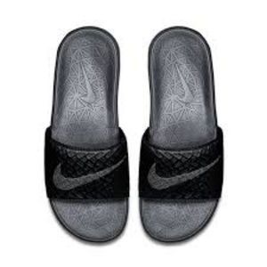 Nike Benassi Solarsoft Used once